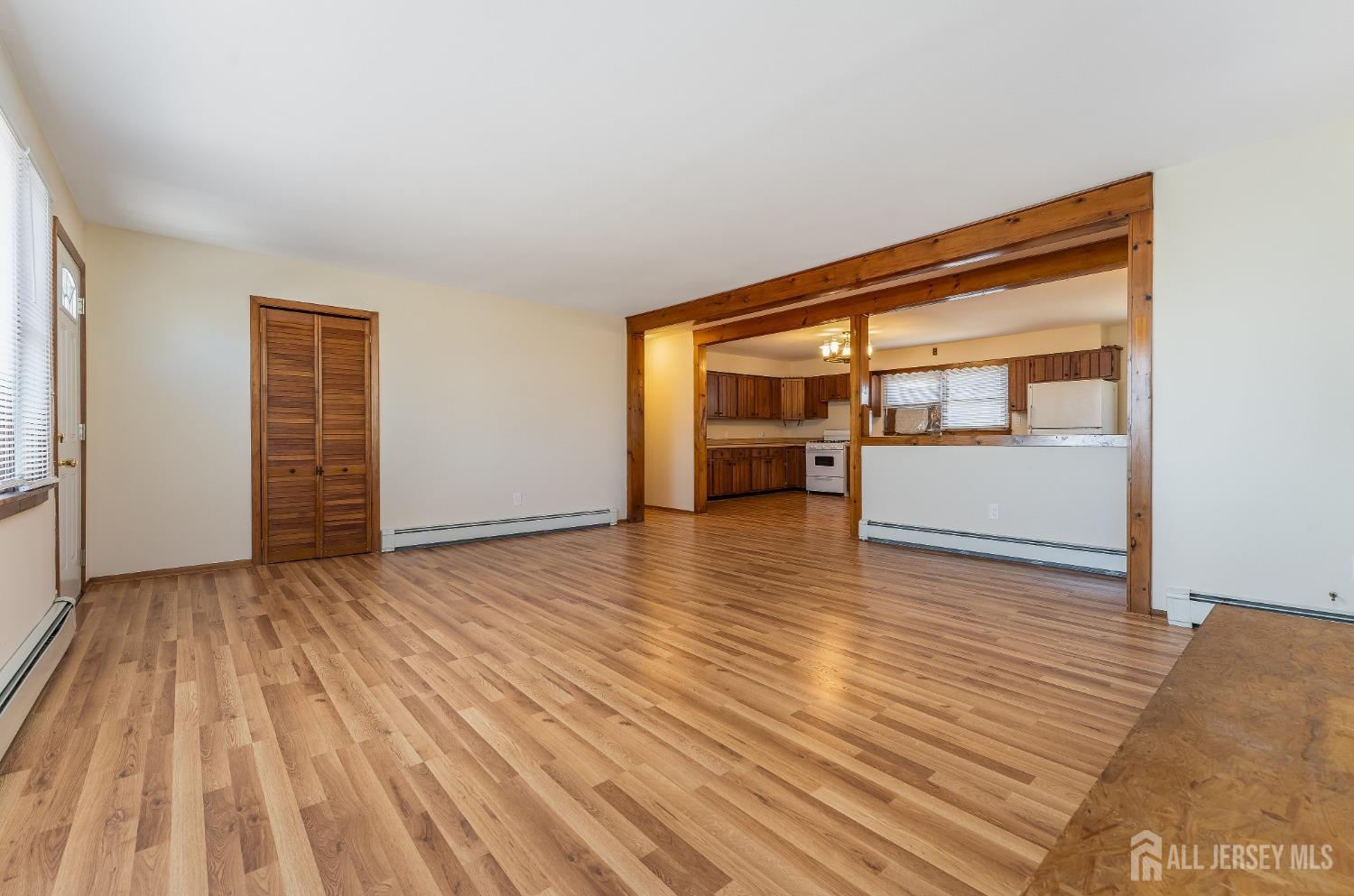 27 Kearney Road Sayreville, NJ 08879 - Photo 10 of 22 Gallery Image 10