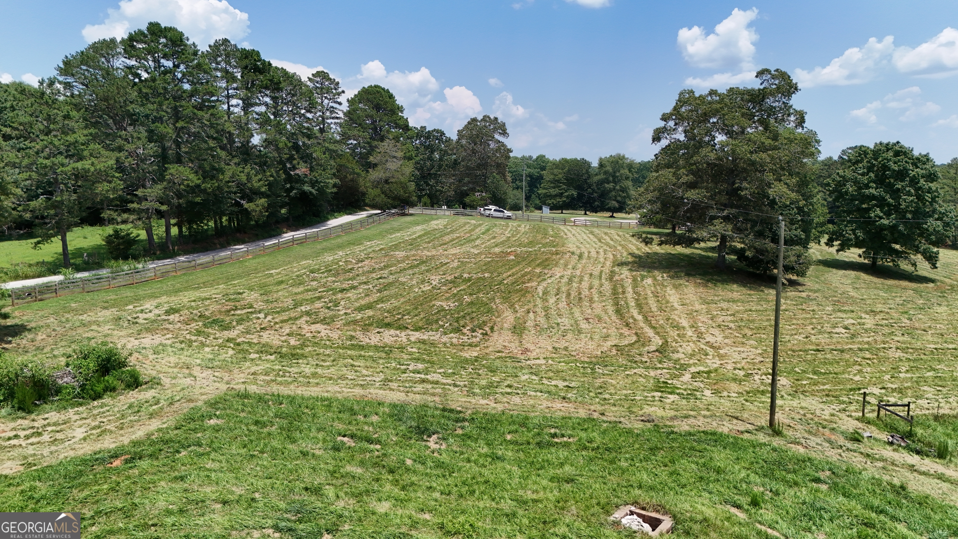 316 Bar Rod Road Demorest, GA 30535 - Photo 28 of 29 a backyard of a house with lots of green space