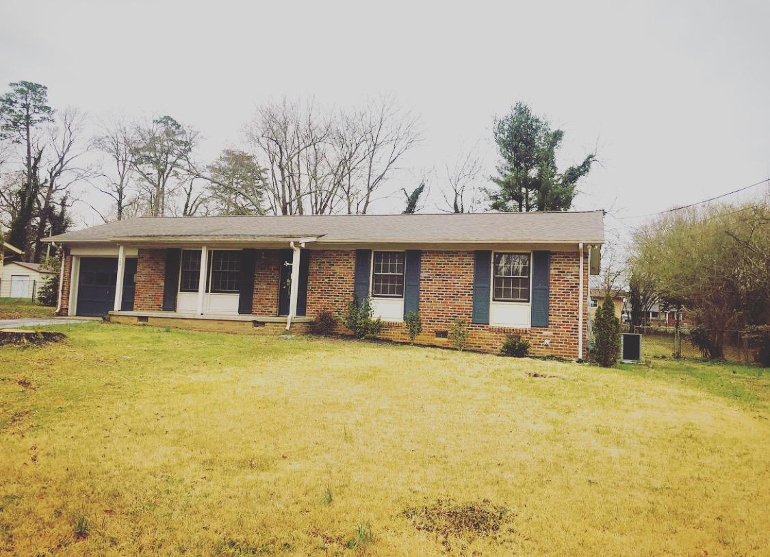 724 Piper Road Knoxville, TN 37919 - Photo 1 of 17 IMG_3350