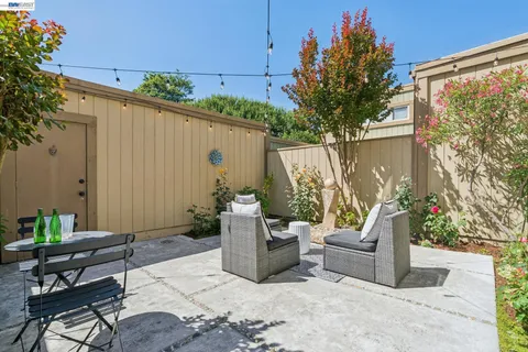 $695,000 | Bay Farm Island, Alameda, CA 94502