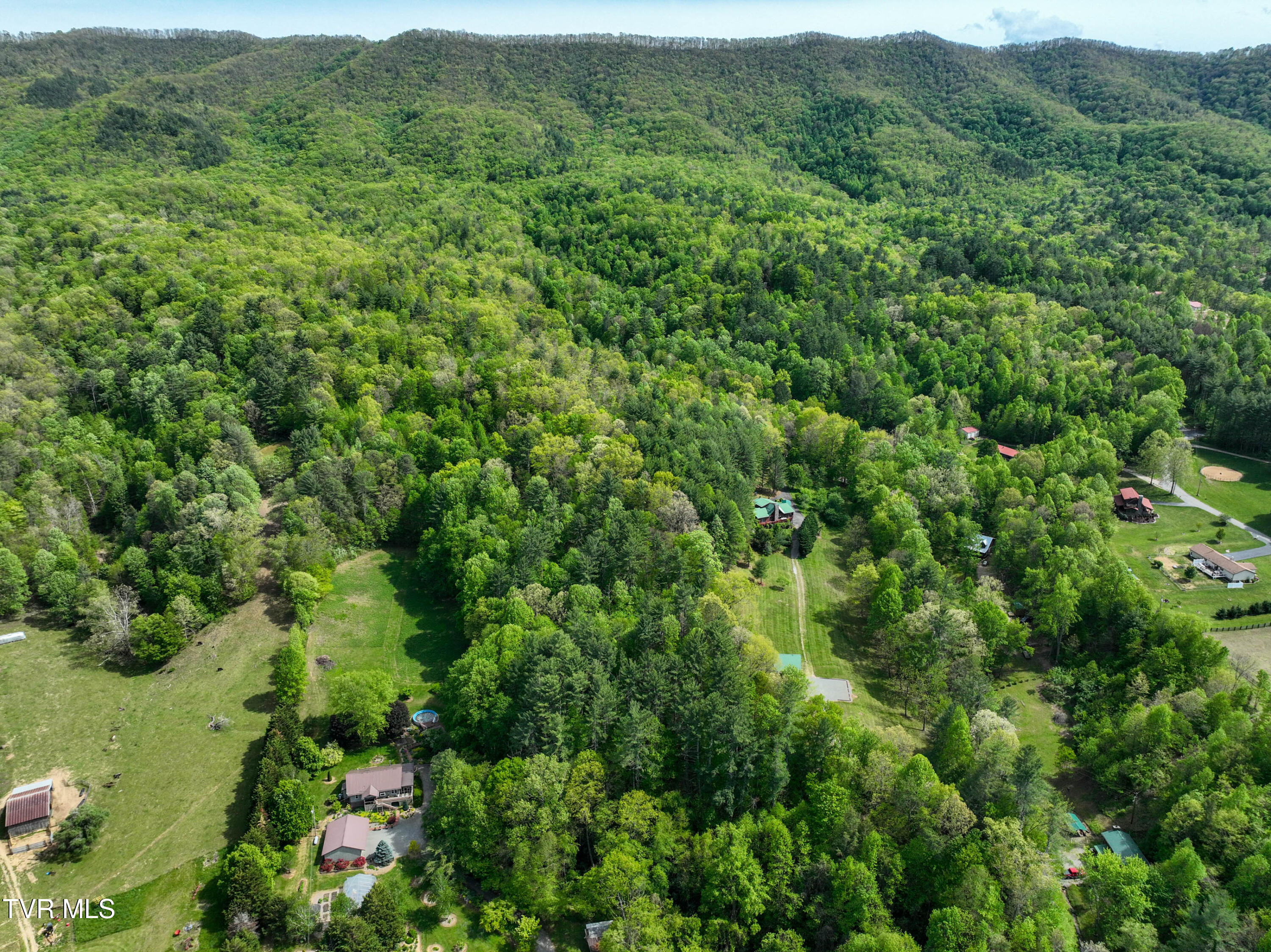 423 Pandora Fork Road Butler, TN 37640 - Photo 95 of 109 423 Pandora Fork Ln Drone TAYLOR-16