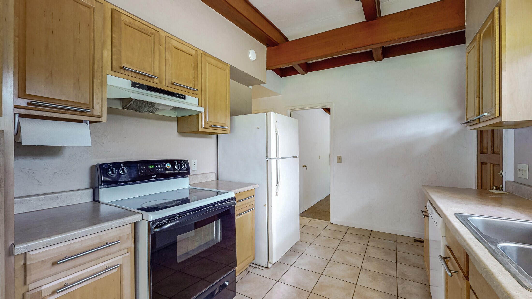 8088 Berta Road Eureka, CA 95503 - Photo 7 of 30 Kitchen