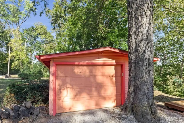 $260,000 | 7564 Riffle Island Drive, Cedar Hill, MO 63016