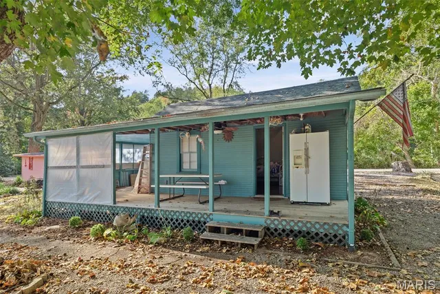 $260,000 | 7564 Riffle Island Drive, Cedar Hill, MO 63016