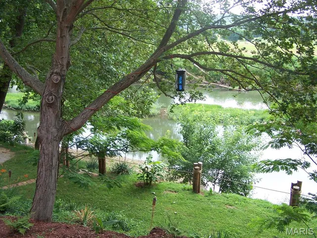 $260,000 | 7564 Riffle Island Drive, Cedar Hill, MO 63016