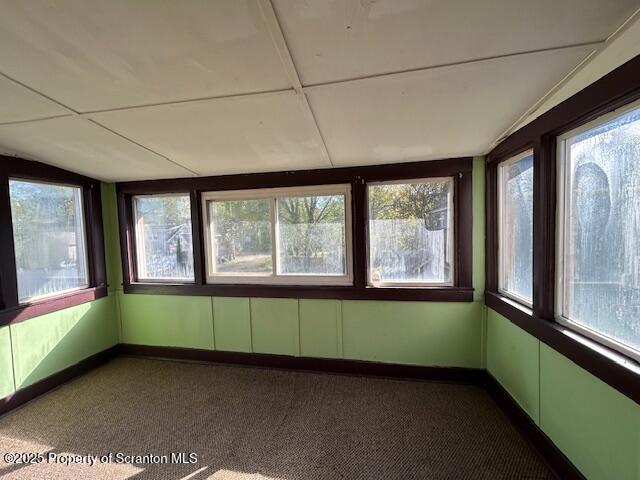 610 Moosic Street, Unit 2 Scranton, PA 18505 - Photo 6 of 18 a room with window