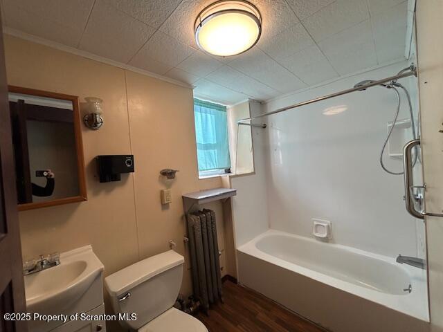 610 Moosic Street, Unit 2 Scranton, PA 18505 - Photo 10 of 18 a bathroom with a toilet sink a mirror and shower