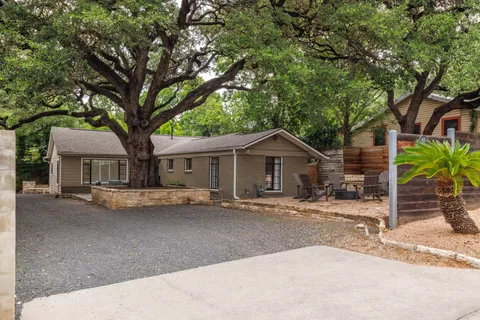 $790,000 | 412 Crockett Street, Austin, TX 78704
