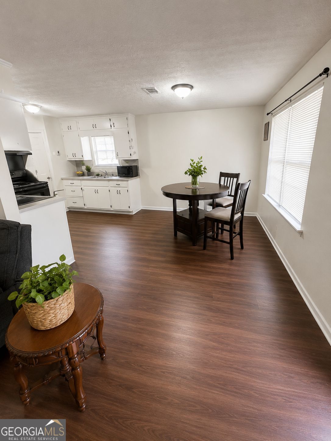 3684 Paddington Trail Rex, GA 30273 - Photo 5 of 9