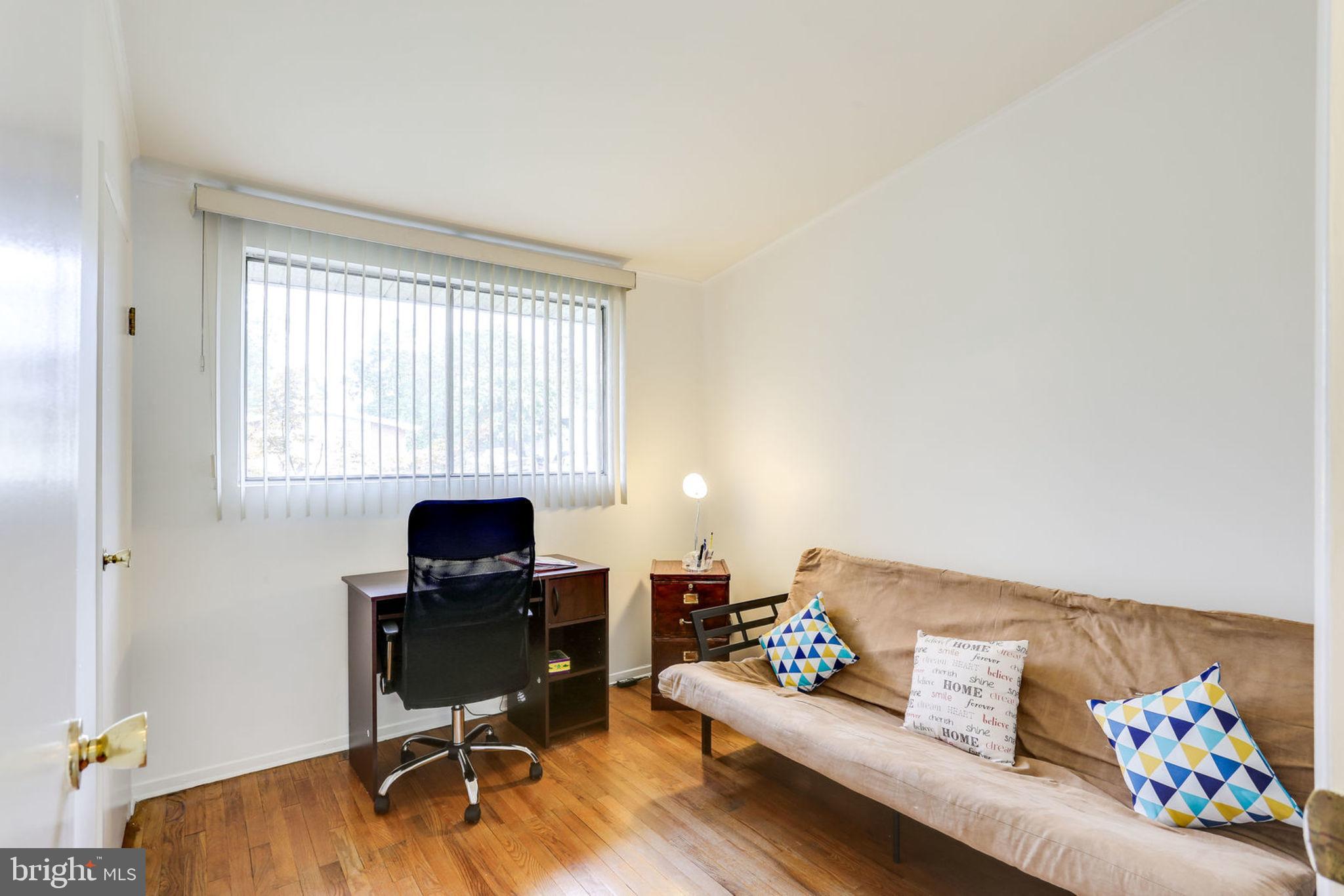 4745 Belle Forte Road Baltimore, MD 21208 - Photo 12 of 33