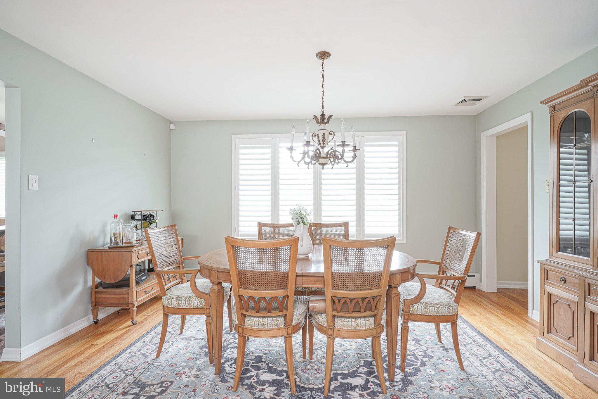 356 Democrat Road Gibbstown, NJ 08027 - Photo 10 of 34 Gallery Image 10
