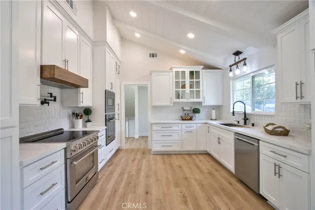 $1,295,000 | 30041 Los Nogales Road, Temecula, CA 92591