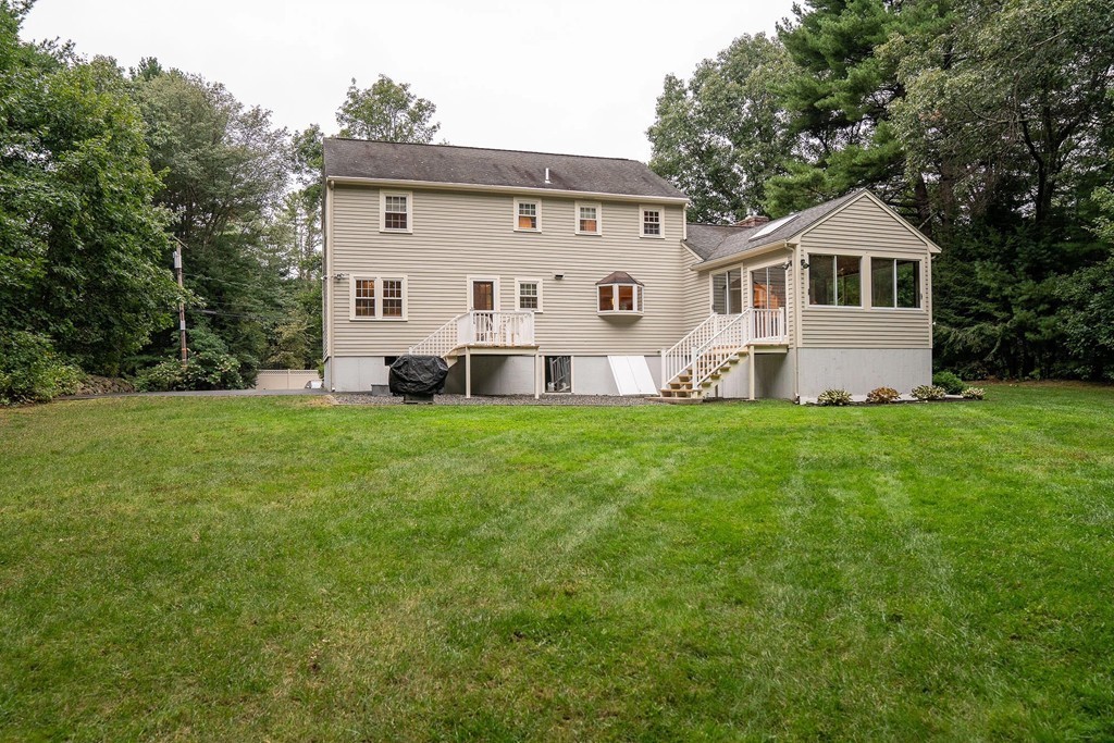 17 Cot Hill Road Bedford, MA 01730 - Photo 26 of 29