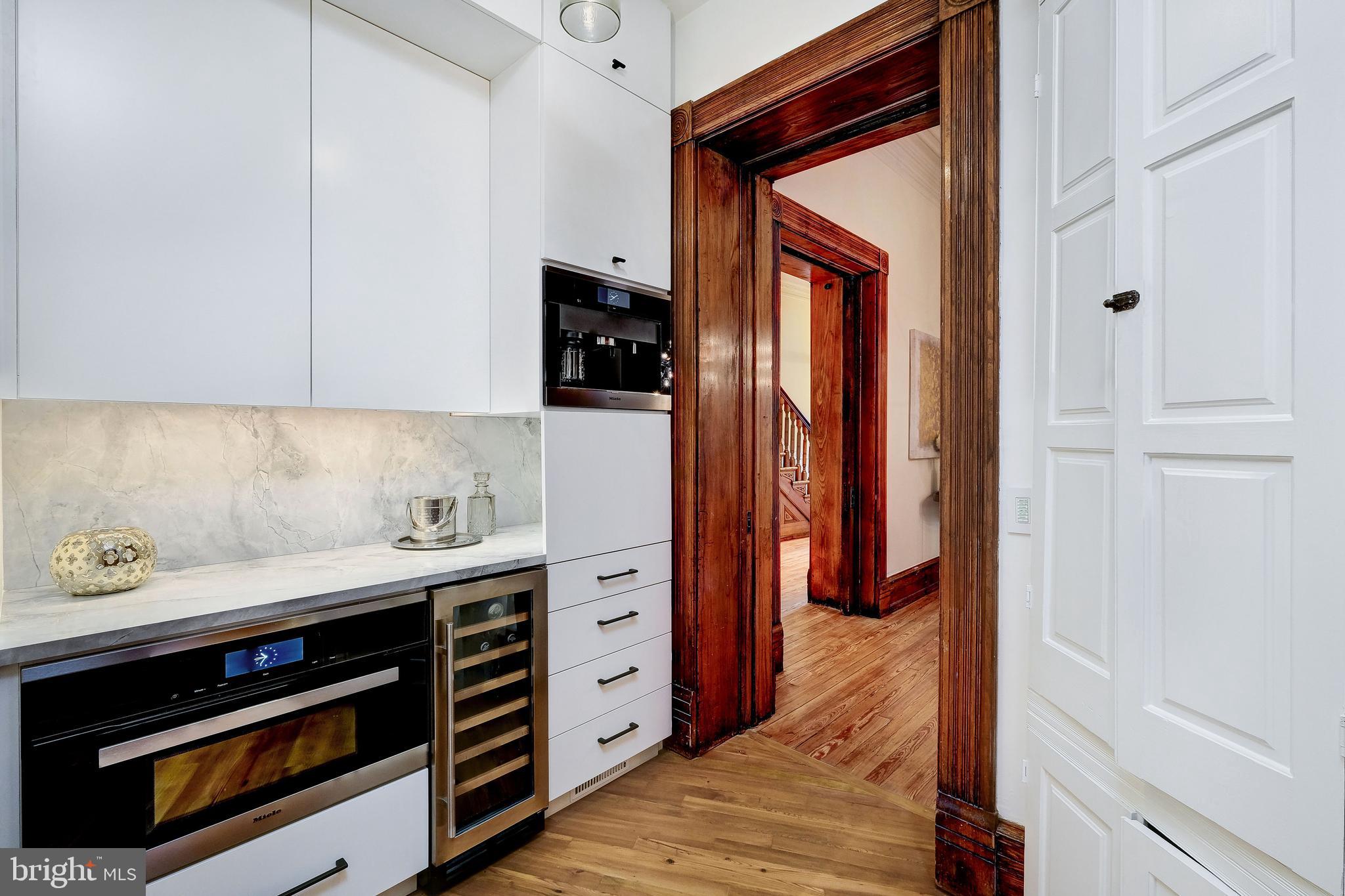 12 Logan Circle Northwest Washington, DC 20005 - Photo 19 of 58