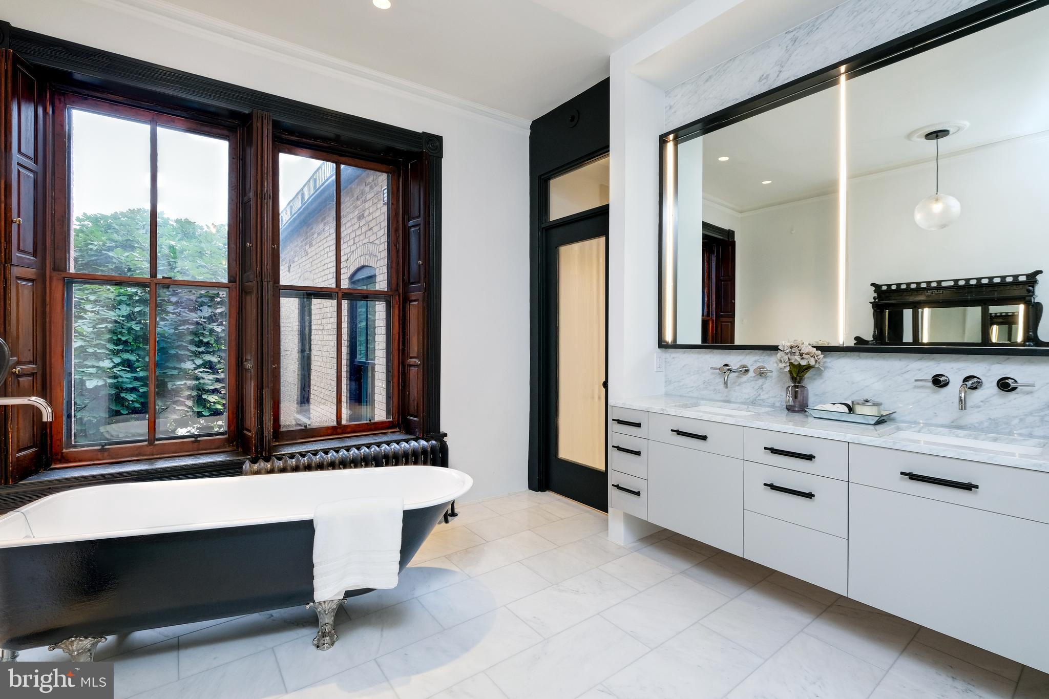 12 Logan Circle Northwest Washington, DC 20005 - Photo 29 of 58