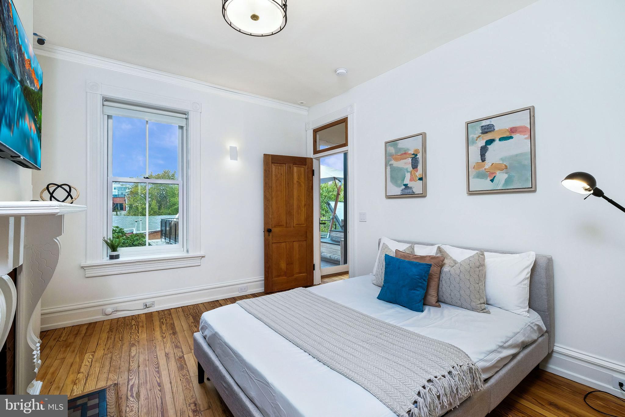 12 Logan Circle Northwest Washington, DC 20005 - Photo 44 of 58