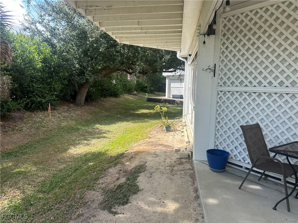 950 Moody Road, Unit 123 North Fort Myers, FL 33903 - Photo 5 of 31