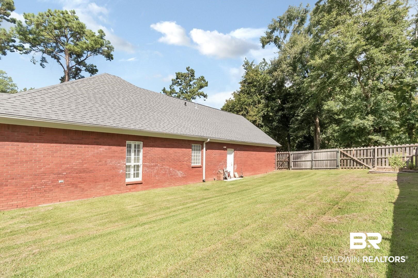 688 Deer Avenue Daphne, AL 36526 - Photo 36 of 43
