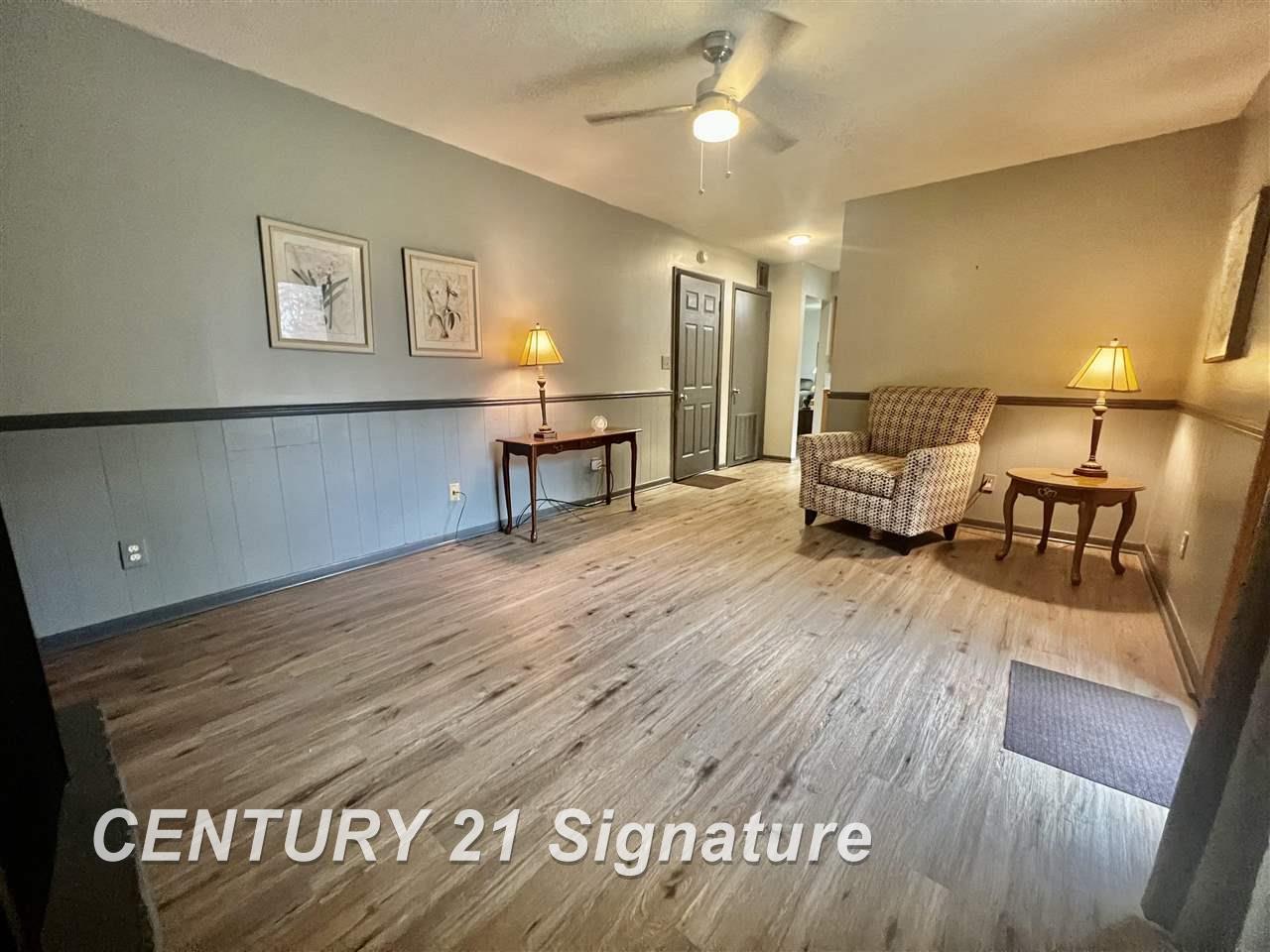 10070 Frost Road Freeland, MI 48623 - Photo 10 of 23 Gallery Image 10