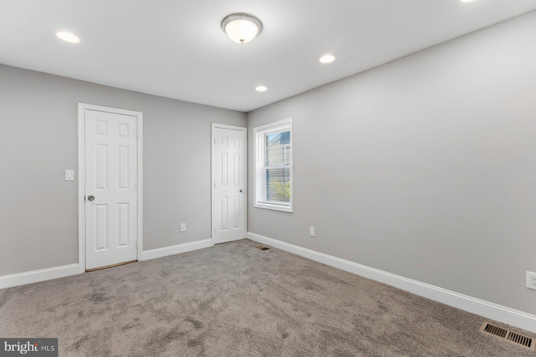 207 Main Street Baltimore, MD 21222 - Photo 16 of 26