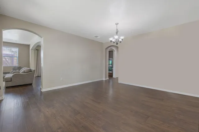 $679,000 | 6428 West Oriole Avenue, Visalia, CA 93291