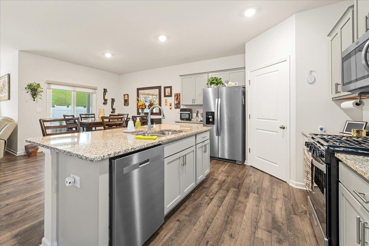 51 Oak Edge Lane Greer, SC 29651 - Photo 4 of 41