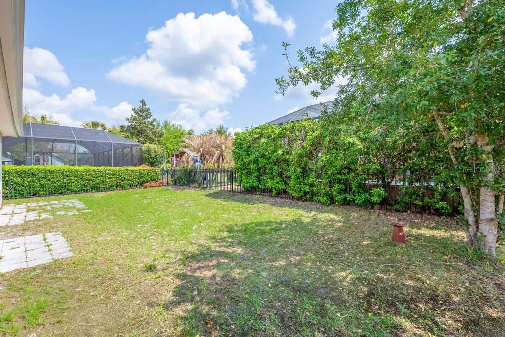 5204 Sparrowglen Place Lithia, FL 33547 - Photo 26 of 49