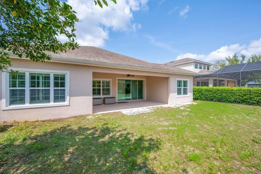 5204 Sparrowglen Place Lithia, FL 33547 - Photo 27 of 49