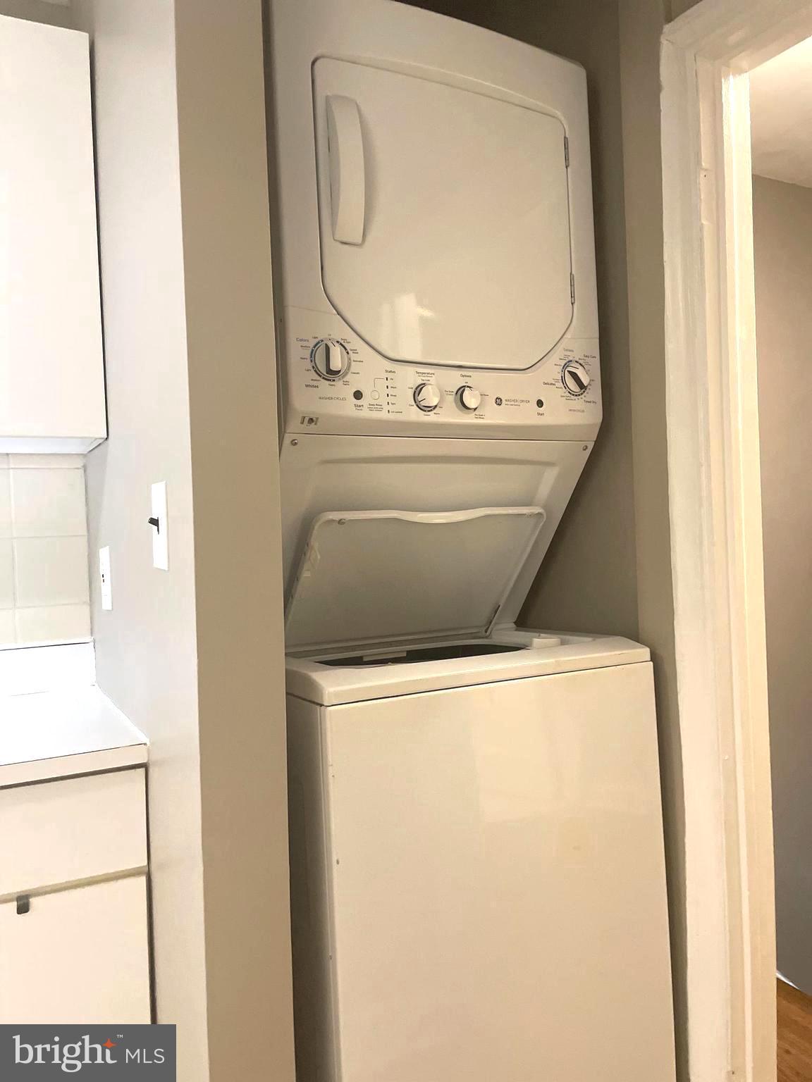 110 Cherrydell Road, Unit 2 Catonsville, MD 21228 - Photo 3 of 16