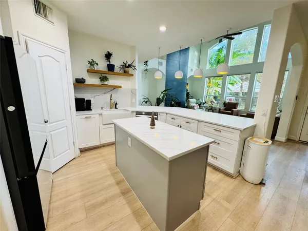 $3,650 | 4207 Pensacola Oaks Lane, Sugar Land, TX 77479