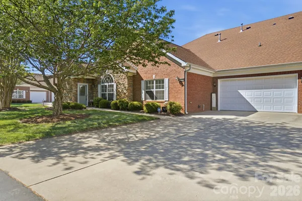 $520,000 | 3270 Abbey Walk Lane, Matthews, NC 28105