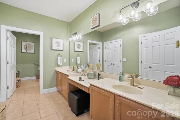 $520,000 | 3270 Abbey Walk Lane, Matthews, NC 28105