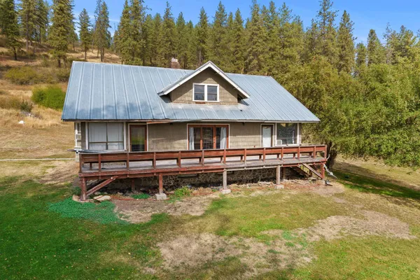 $1,999,999 | 3206 Long Prairie Road, Valley, WA 99181