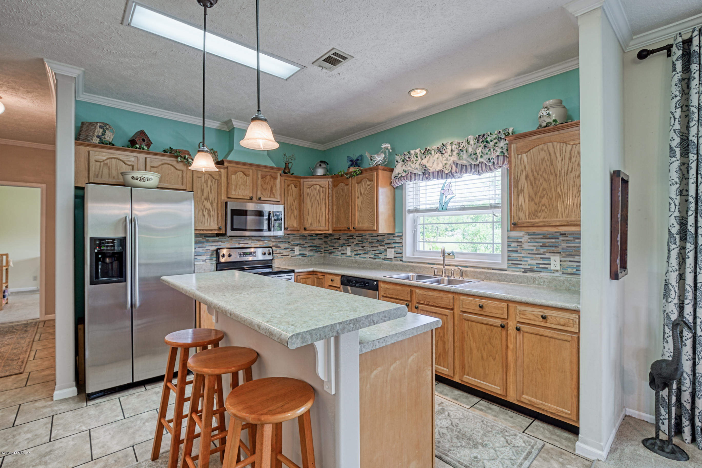 17766 Andrews Road Hilliard, FL 32046 - Photo 11 of 31 kitchen