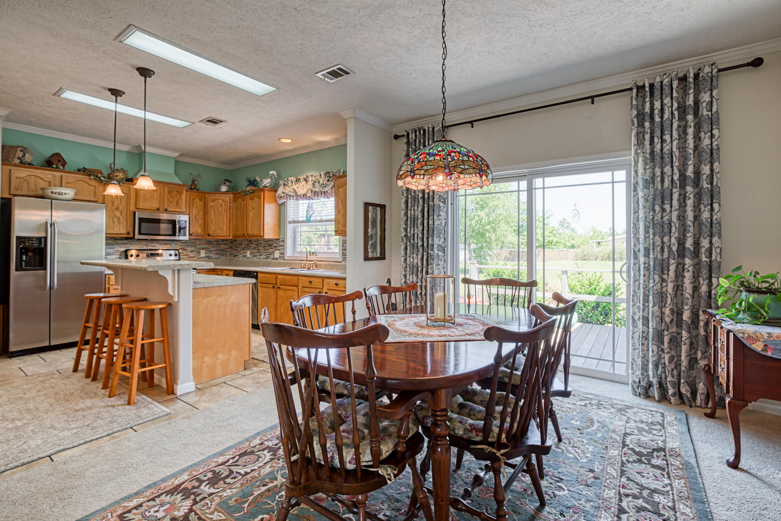 17766 Andrews Road Hilliard, FL 32046 - Photo 12 of 31 dining room