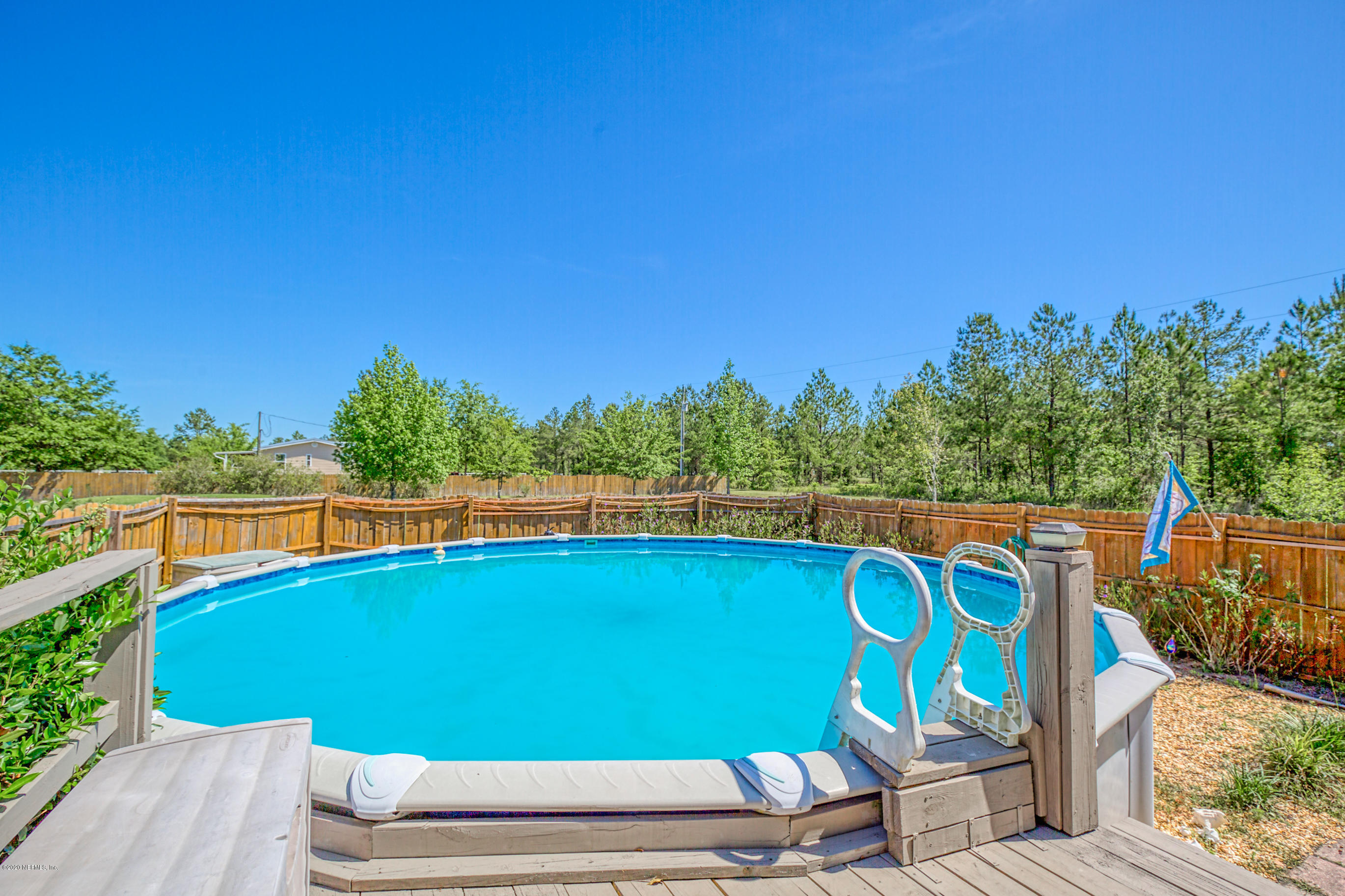 17766 Andrews Road Hilliard, FL 32046 - Photo 22 of 31 beautifully maintained pool