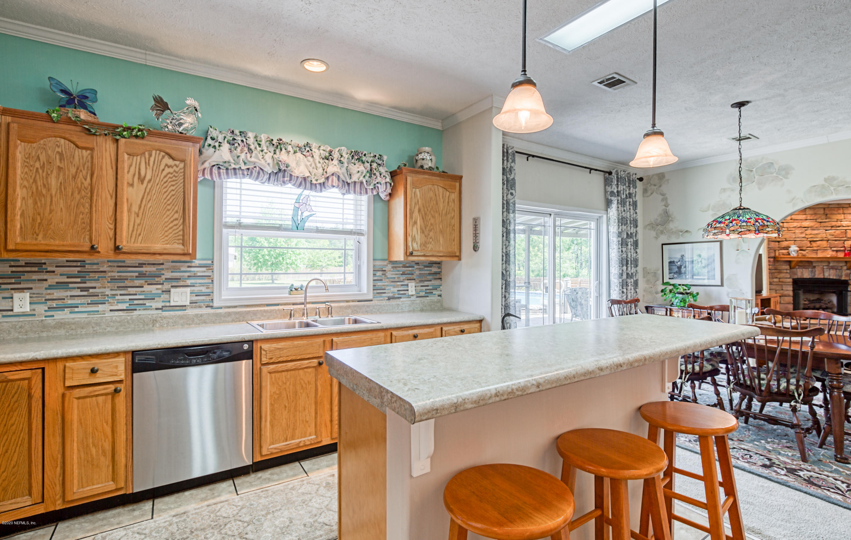 17766 Andrews Road Hilliard, FL 32046 - Photo 10 of 31 kitchen