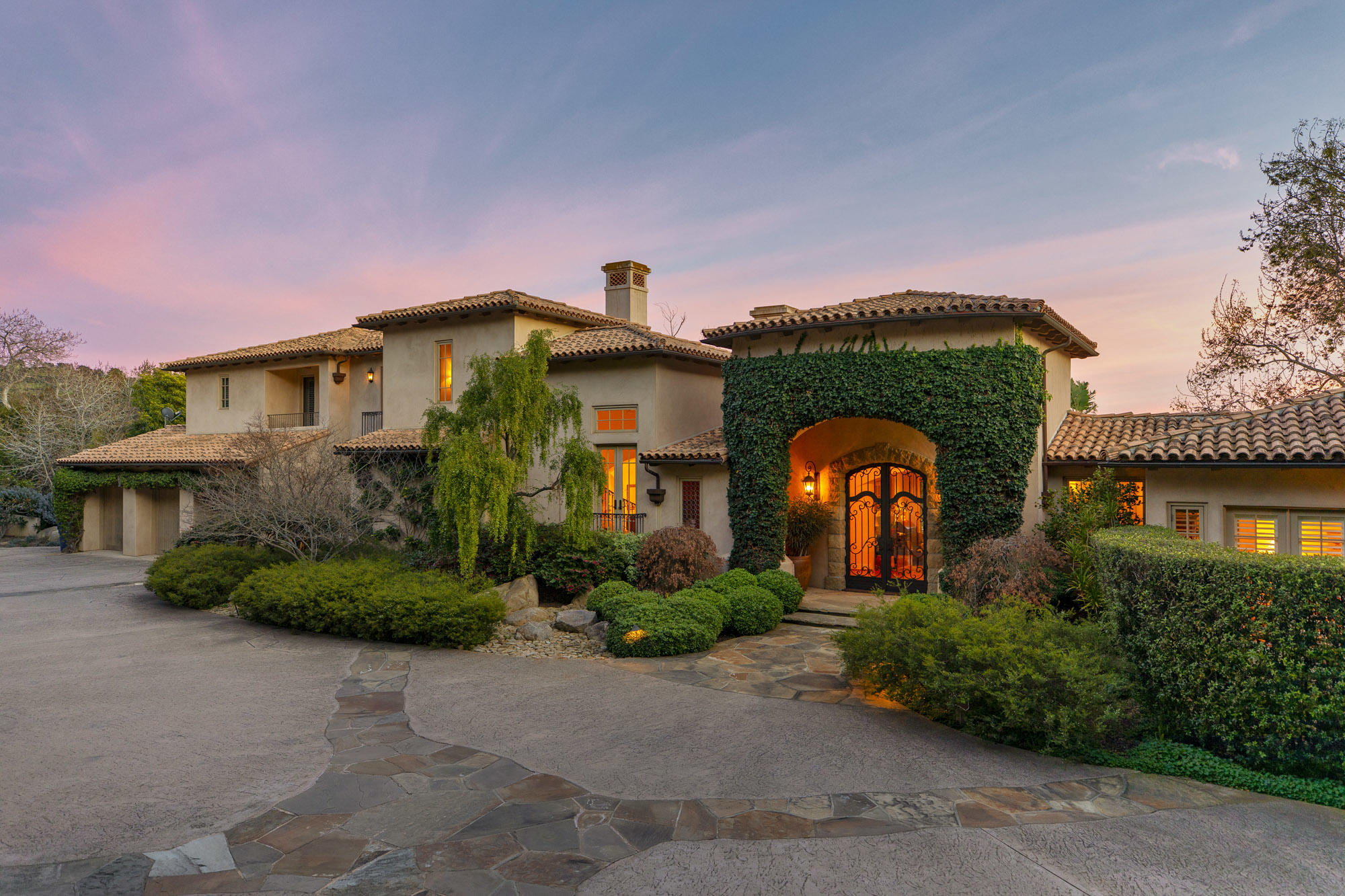 2838 East Valley Road Montecito, CA 93108 - Photo 3 of 28 Front Entry