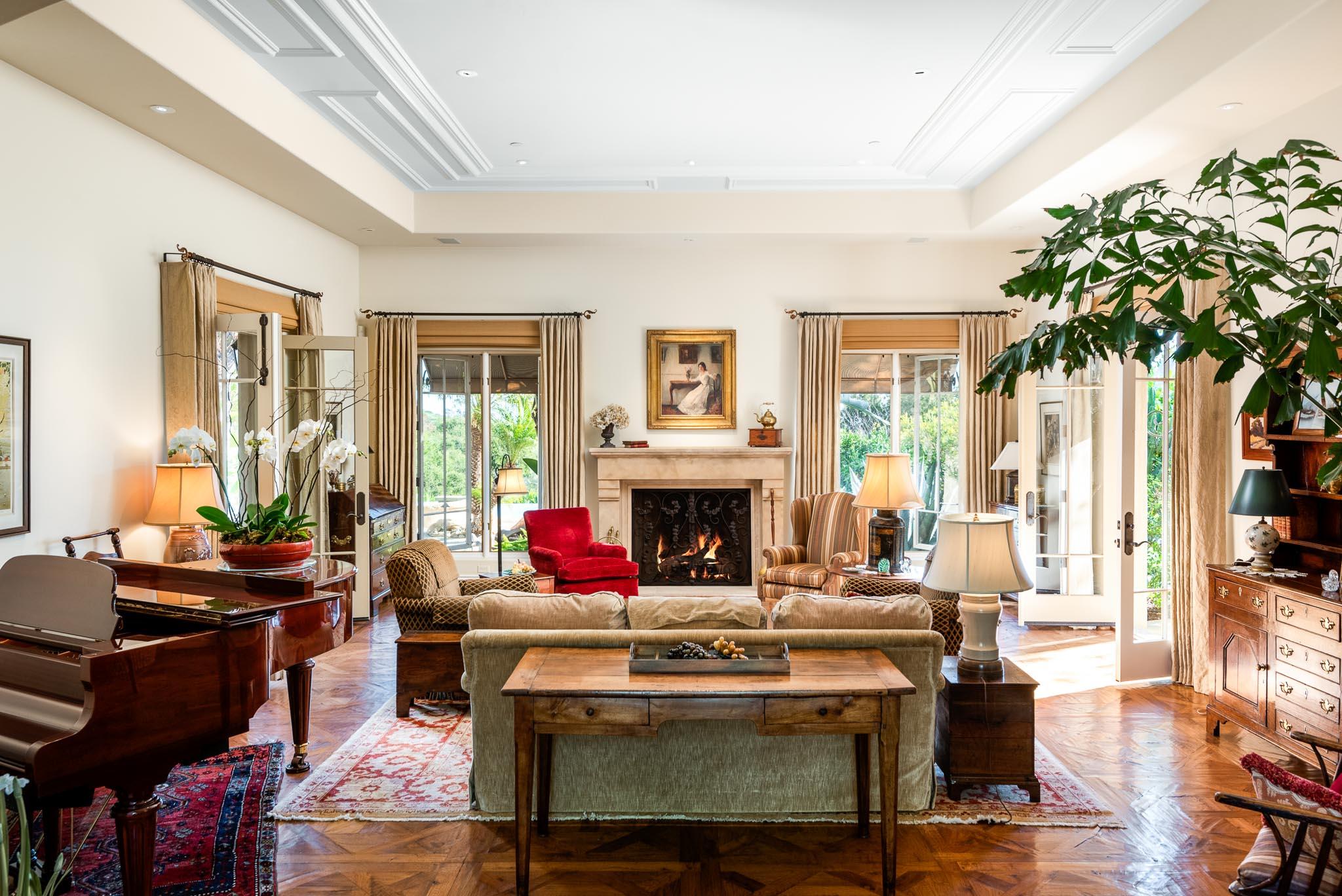 2838 East Valley Road Montecito, CA 93108 - Photo 5 of 28 Living Room