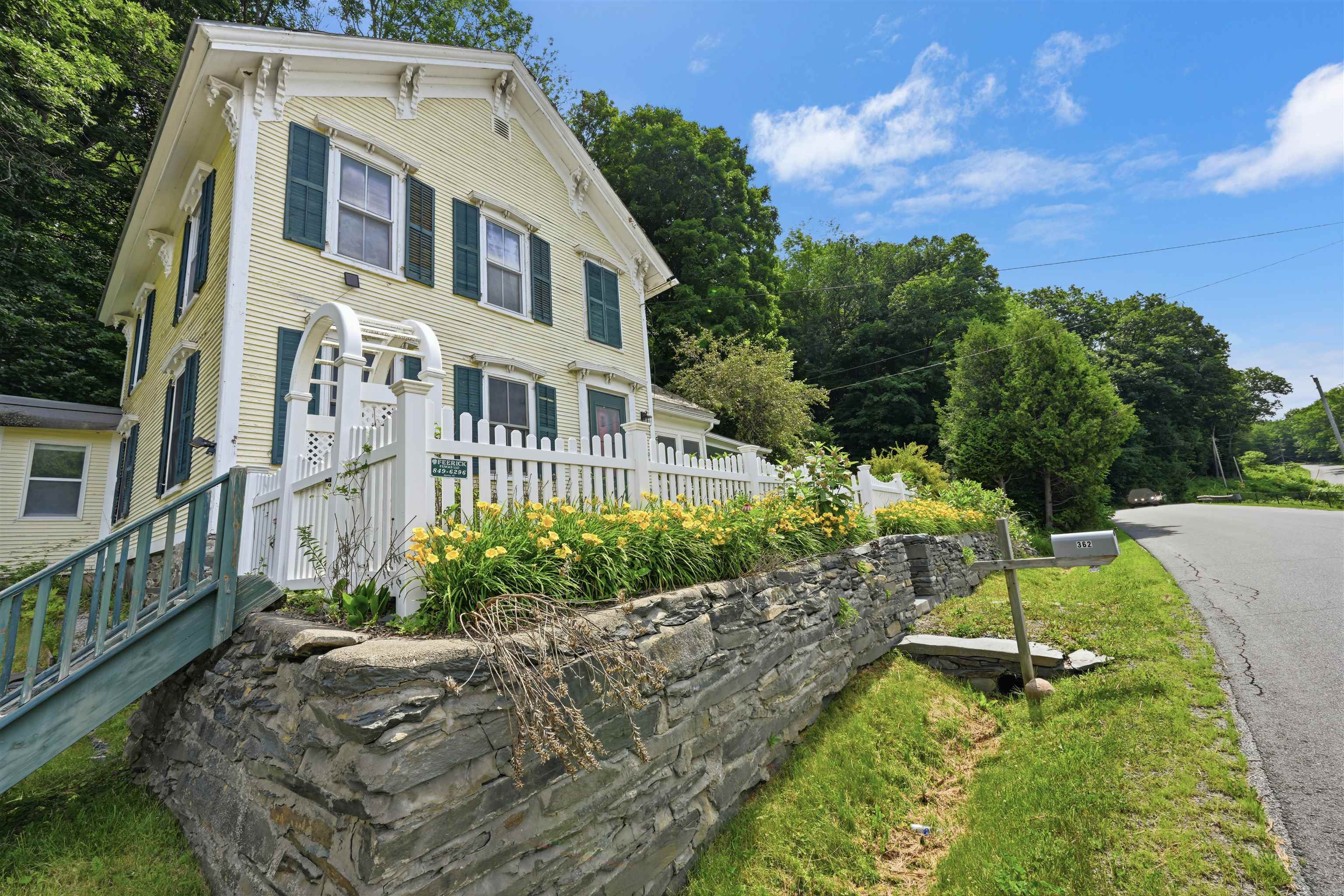 362 River Road Fairfax, VT 05454 - Photo 1 of 47