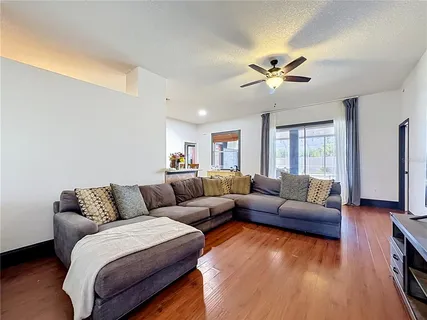 $442,000 | 1904 Cattleman Drive, Brandon, FL 33511