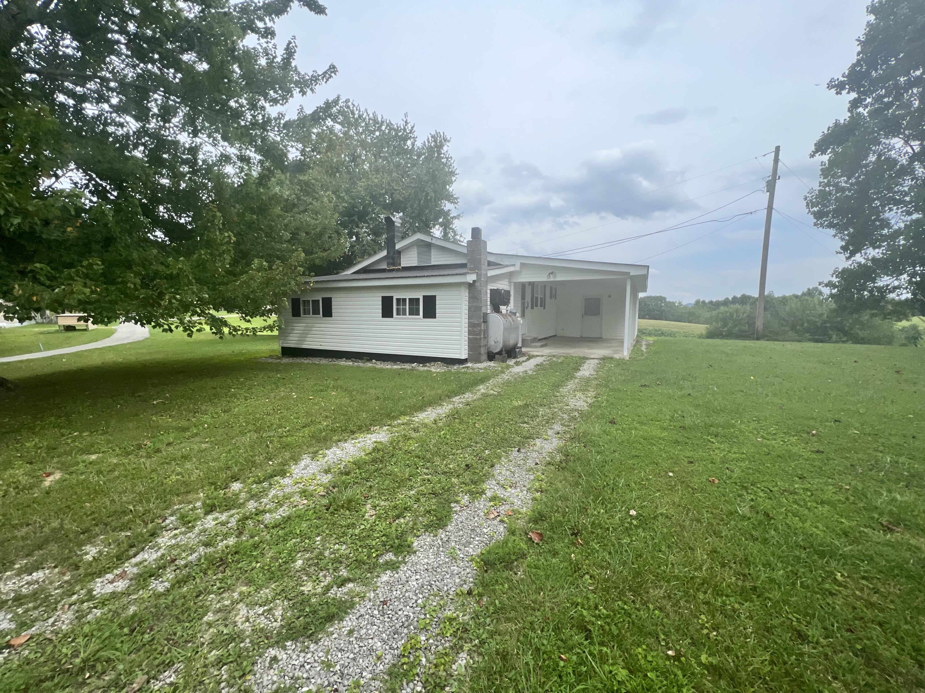 567 Yates Road London, KY 40741 - Photo 26 of 33 IMG_9613