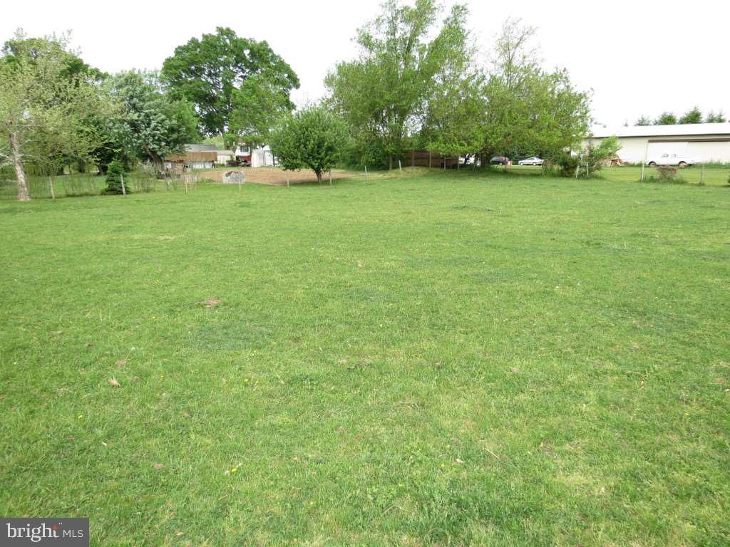883 Big Mt Road Thomasville, PA 17364 - Photo 24 of 36 Gallery Image 24