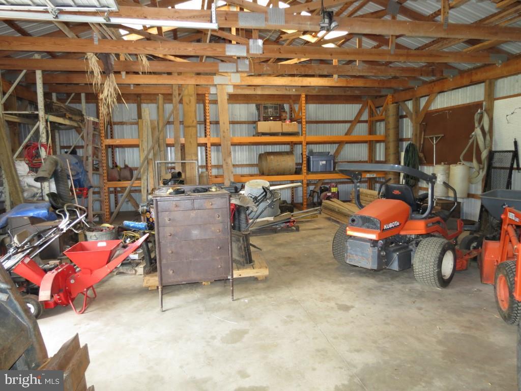 883 Big Mt Road Thomasville, PA 17364 - Photo 27 of 36 Gallery Image 27