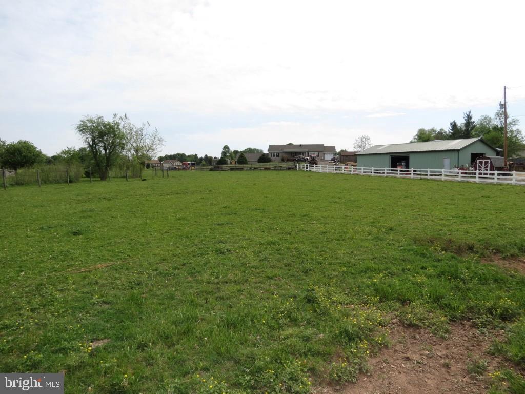 883 Big Mt Road Thomasville, PA 17364 - Photo 35 of 36 Gallery Image 35