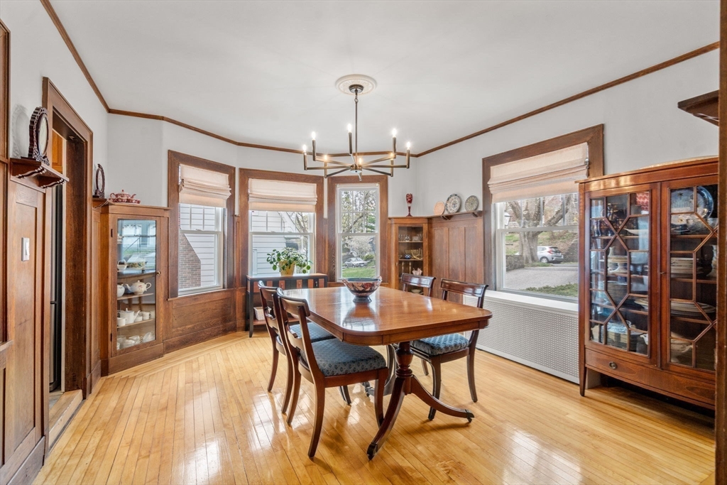 28 Maplewood Road Worcester, MA 01602 - Photo 10 of 39 Gallery Image 10