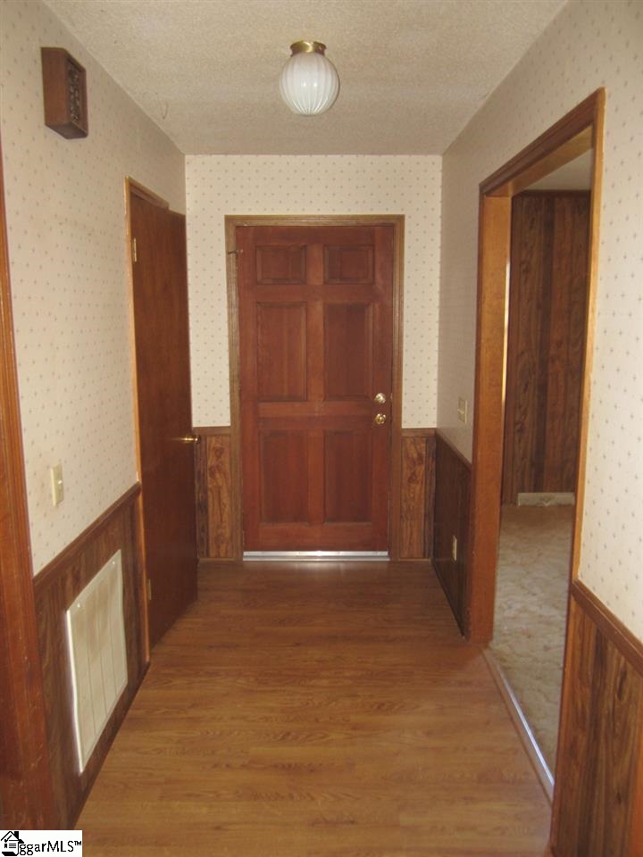 1304 Broadway School Road Belton, SC 29627 - Photo 18 of 19 Gallery Image 18