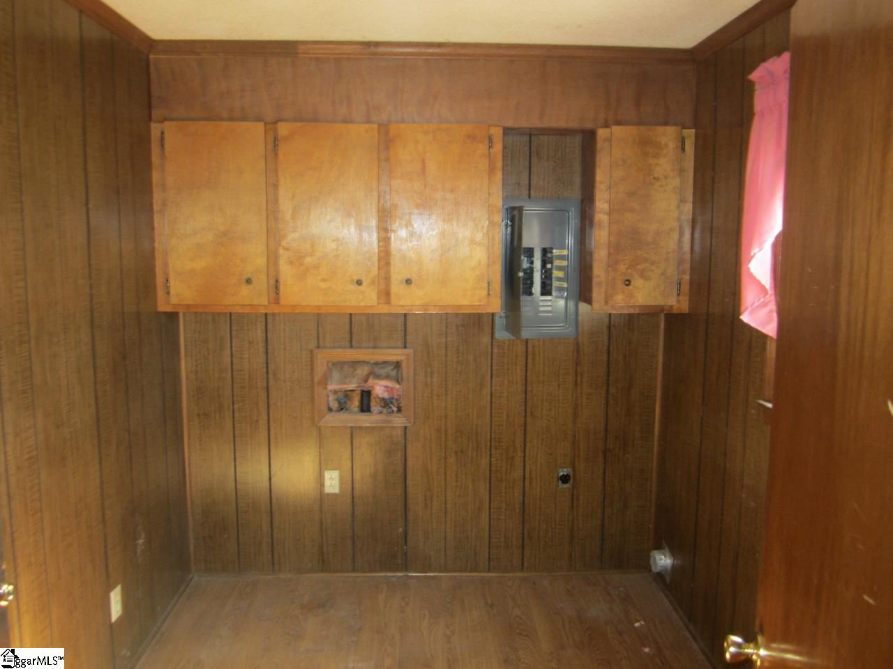 1304 Broadway School Road Belton, SC 29627 - Photo 9 of 19 Gallery Image 9