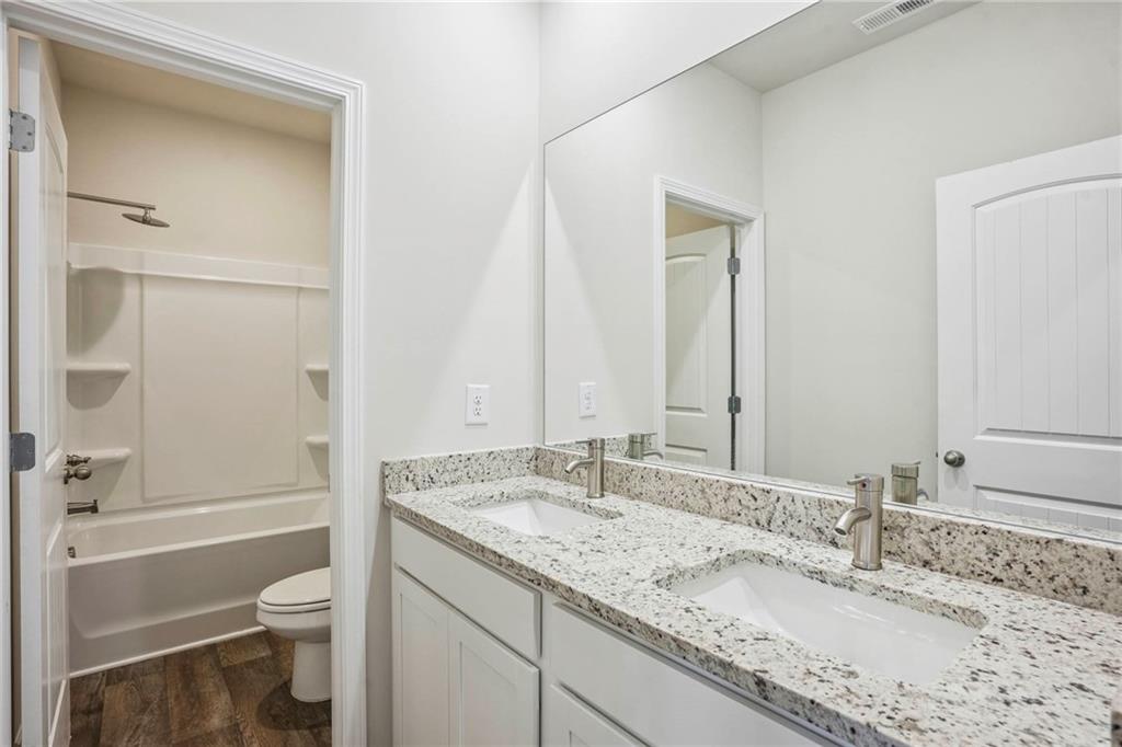 638 Encore Drive Perry, GA 31069 - Photo 8 of 15 Gallery Image 8