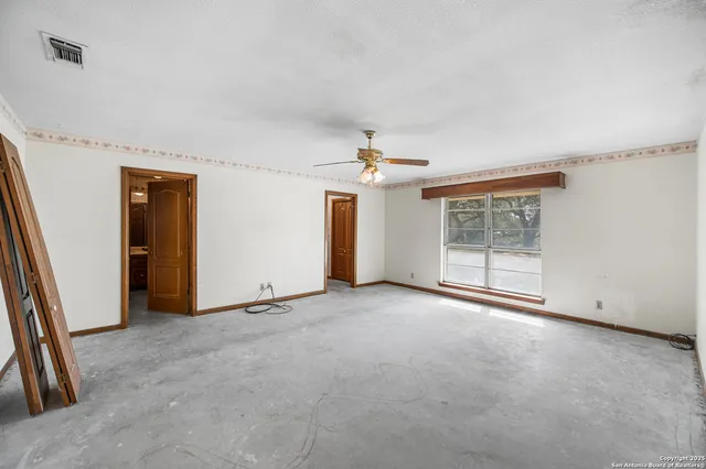 $900,000 | 0 Fm 2200, Devine, TX 78016